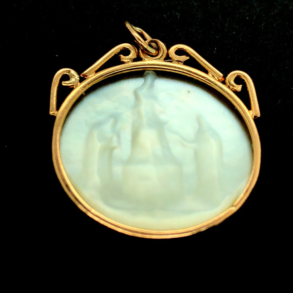 
                  
                    Gold Hologram Pendant
                  
                