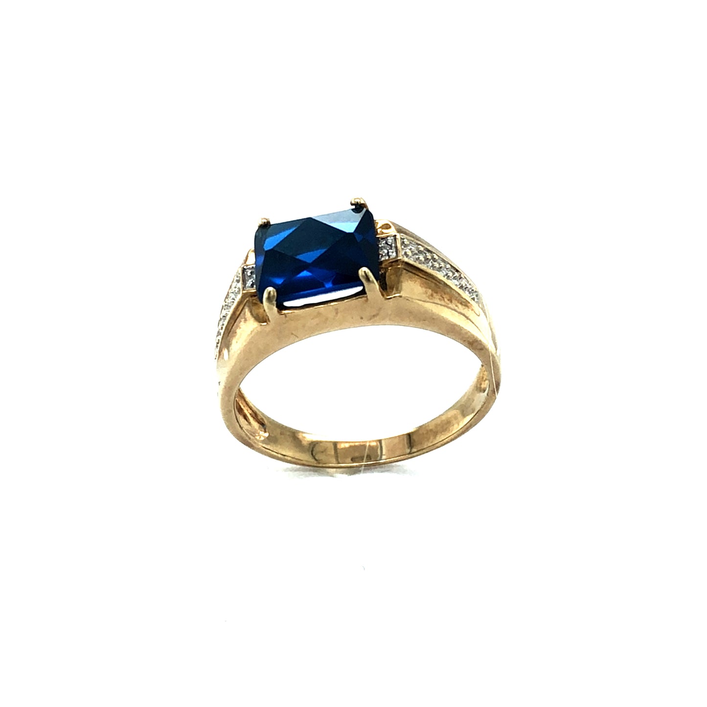 
                  
                    Men’s Yellow Gold Blue Sapphire Ring
                  
                