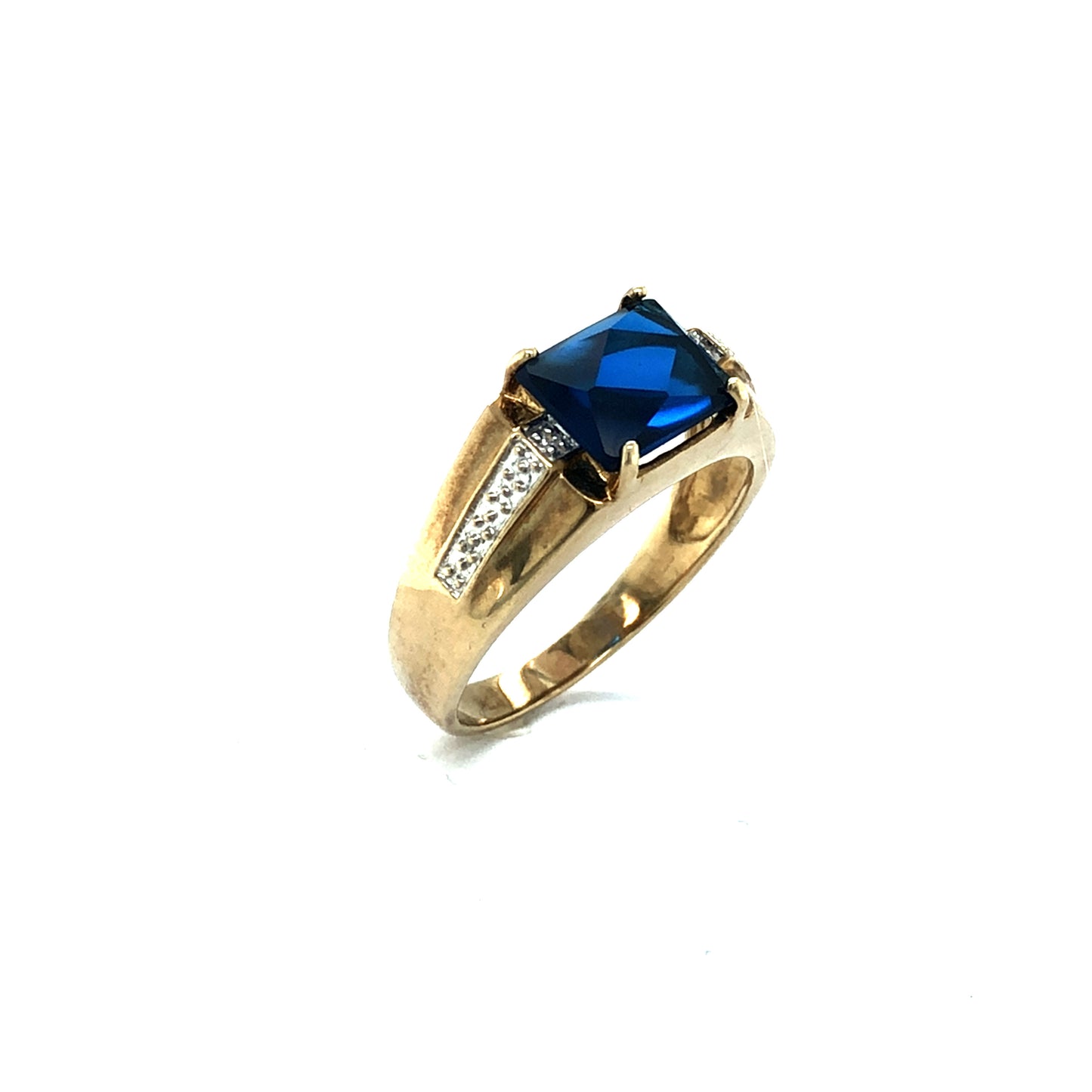 
                  
                    Men’s Yellow Gold Blue Sapphire Ring
                  
                